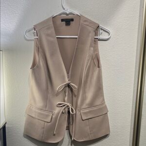 French Connection Light Pink Sleeveless Vest